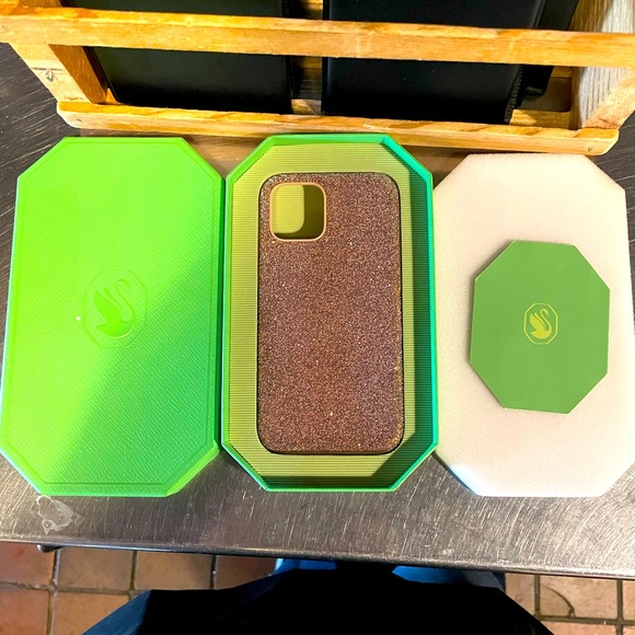 12 pro Swarovski Crystal pink blush phone case - Picture 1 of 11